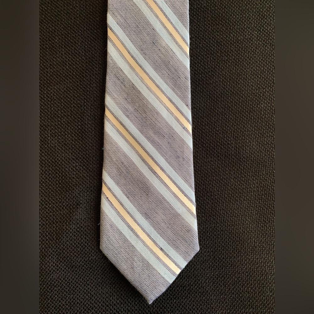 Vintage Express Gray, Light Blue and Cream Striped Linen and Silk Tie